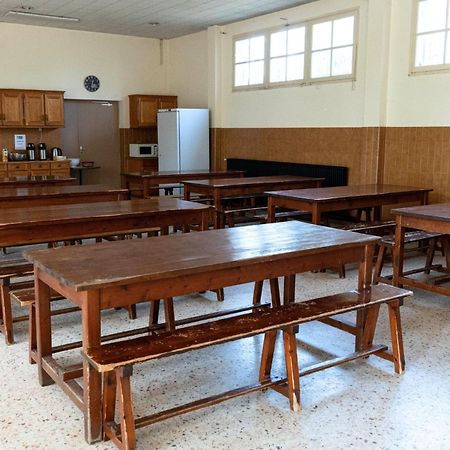 Auberge De Jeunesse Hi Arles Ngoại thất bức ảnh