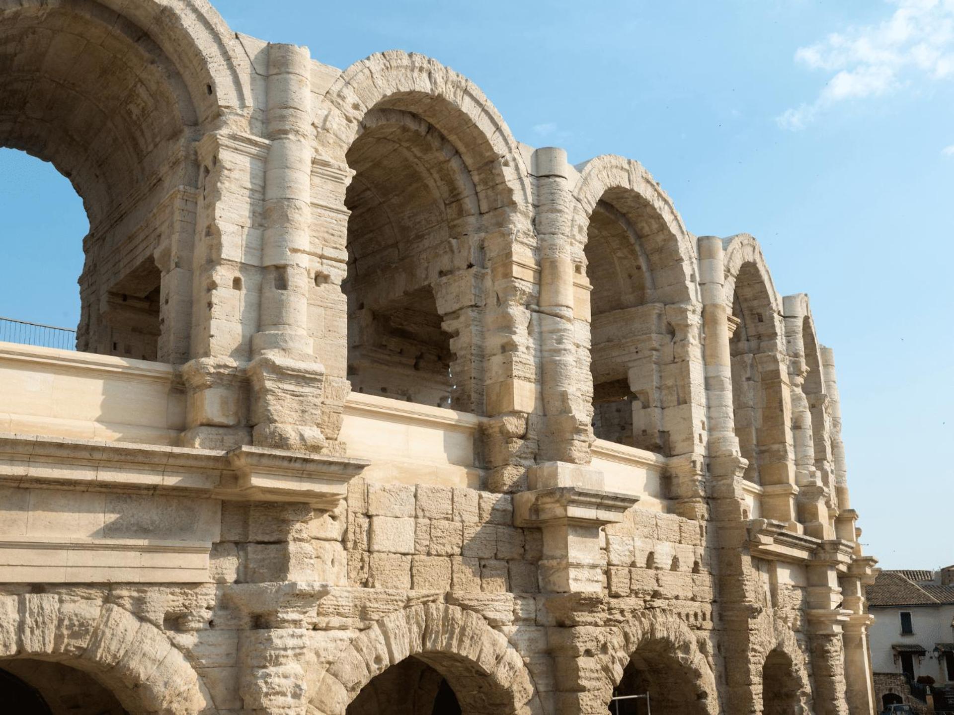 Auberge De Jeunesse Hi Arles Ngoại thất bức ảnh