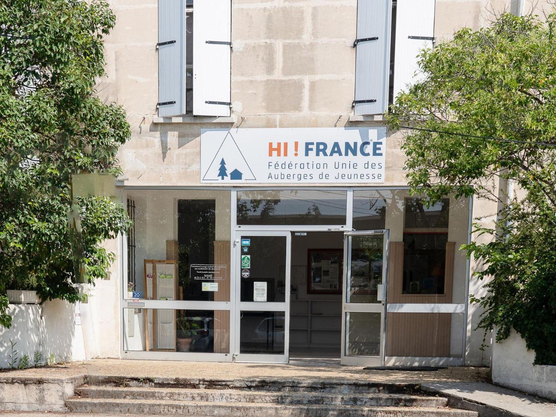 Auberge De Jeunesse Hi Arles Ngoại thất bức ảnh